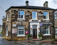 old white lion inn - 1
