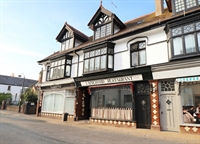 established restaurant with accommodation - 1