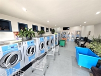 self-service coin-operated launderette clacton-on-sea - 1
