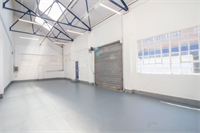 light industrial warehouse unit - 2