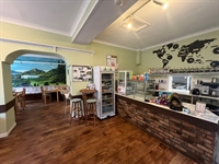 extremely well-run cafe business - 3