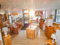 large retail premises leyburn - 2
