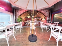 licensed seafront restaurant café - 2
