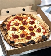 neapolitan pizza take away - 1