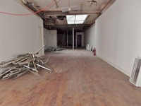 spacious retail premises cardiff - 1