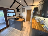 stunning coastal holiday letting - 2