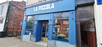 outstanding pizzeria takeaway restaurant - 1