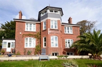 beautifully presented detached victorian - 1