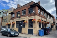 pub live music venue - 1
