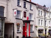 18th Century Town Centre Public House In Holywell For Sale