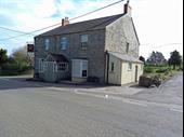 Somerset Free House On Large Site In Street/Glastonbury For Lease