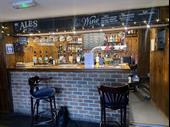 public house restaurant free