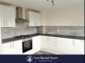 established 5 bedroom freehold