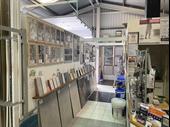 well established ceramic tile