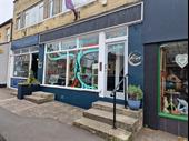 thriving café gallery chippenham