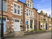 charming guest house prime