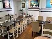 versatile restaurant with quick