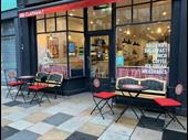 busy independent coffee shop