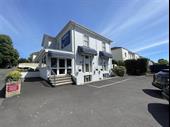 impressive detached 8-bed licensed