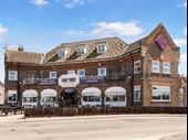 impressive hotel pub restaurant