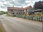 historic successful pub heart