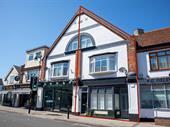four-bedroom holiday let one-bedroom