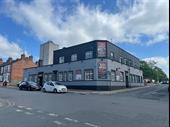 pub with 4 letting