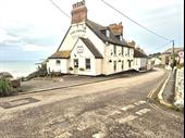 south cornwall coastal pub