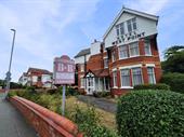 14 bedroom hotel colwyn