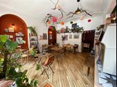 charming independent coffee shop