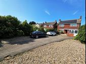 luxury cattery substantial 4bedroom