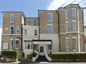33 bedroom hotel with