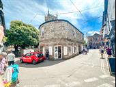 retail high street business