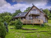 charming lodge with hot