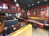 steakhouse restaurant bar for