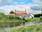 herefordshire riverside public house