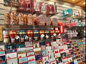 established card gift shop