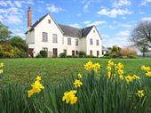 established successful holiday letting