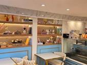 franchise cake shop plus