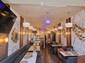thriving café restaurant with