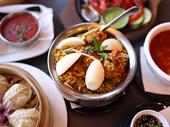 fully-fitted restaurant pinner
