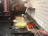 wood-fired pizza restaurant takeaway