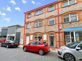 high street shop flat