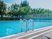 swimming pool spa wellness