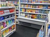 lock-up off licence with