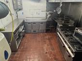 restaurant kitchen to let