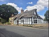 characterful 16th-century thatched inn