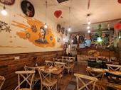 successful mexican cafe restaurant