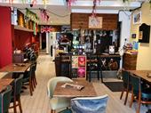 corner plot pizza restaurant